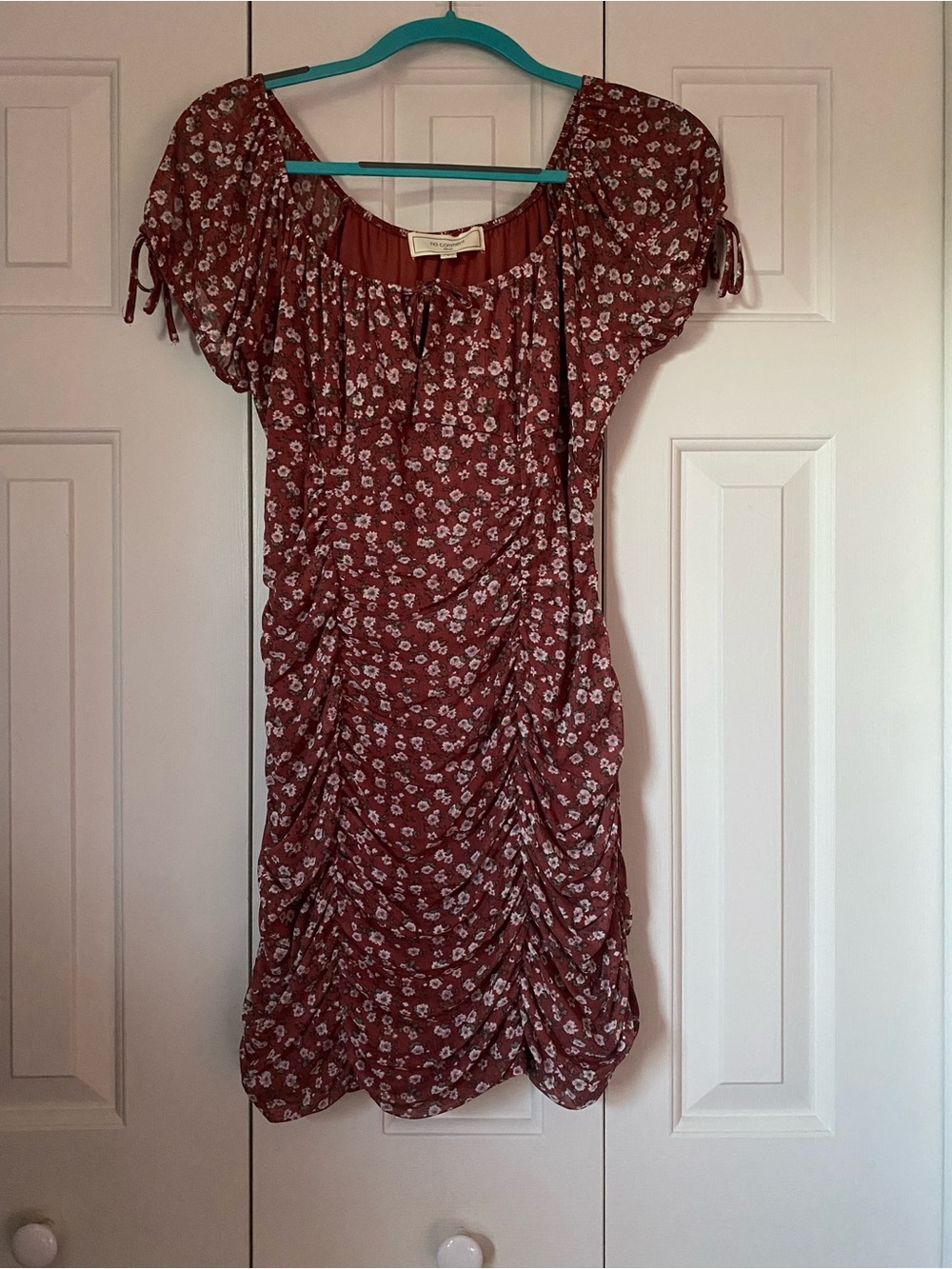 Size Large (Juniors) No Comment Ny La Floral Ruched Short-Sleeve Dress